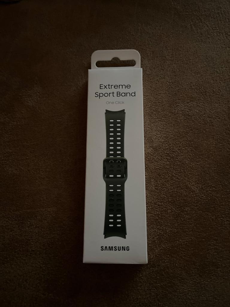 Extreme sport band Samsung  / Nieuw, Ophalen of Verzenden, Nieuw, Zwart, Samsung