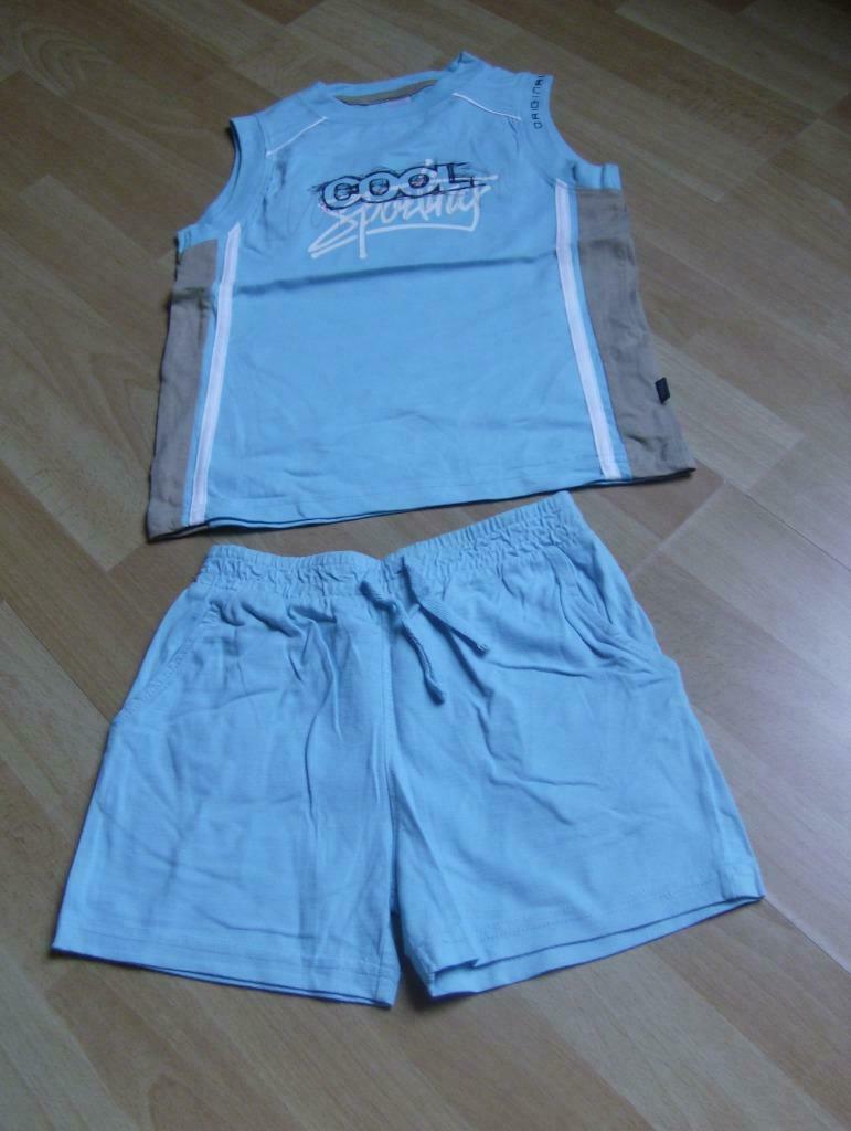 t-shirt en broek nieuw - maat 110-116, Ophalen of Verzenden, Nieuw, Jongen, Setje