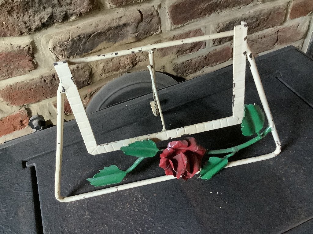 Joli support de cadre ancien en métal, Maison & Meubles, Envoi, Métal