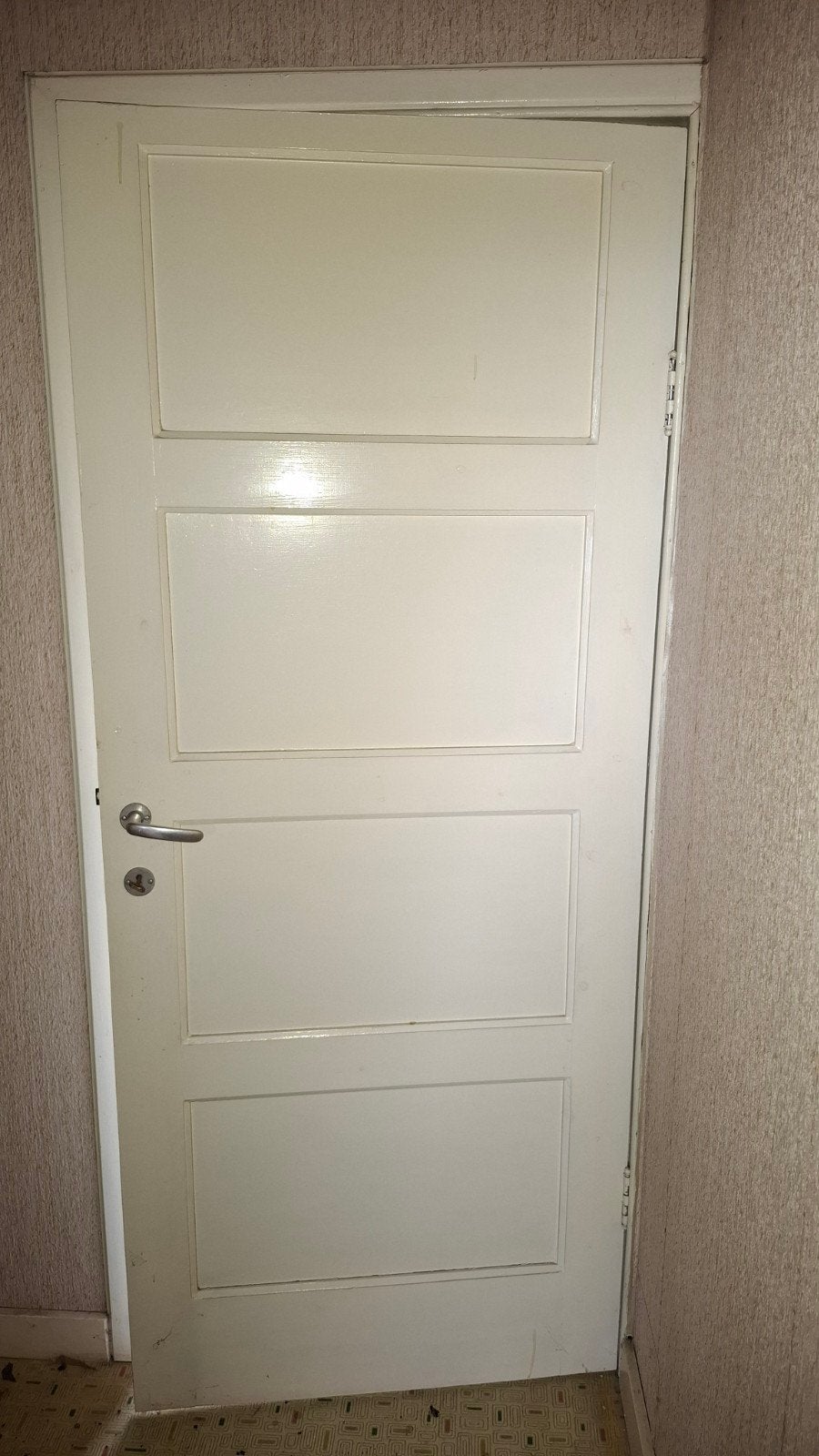 Portes, Bricolage & Construction, Enlèvement
