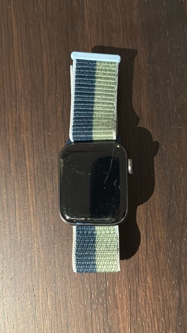 Apple Watch SE 40mm (1e generatie) – Werkt Perfect – Zwart, Gebruikt, Zwart, IOS, Ophalen of Verzenden