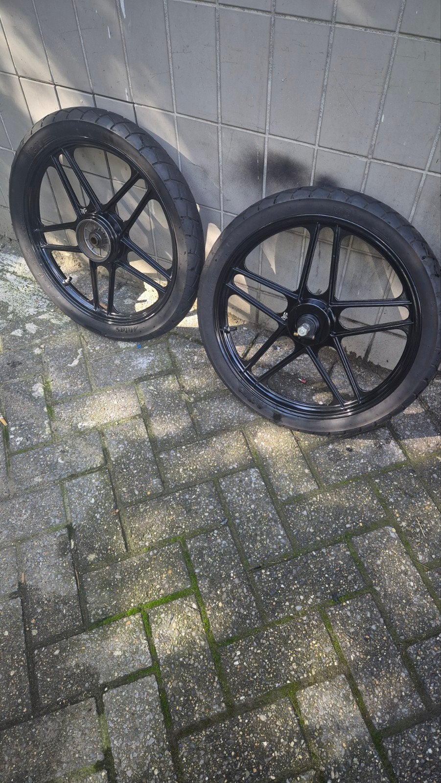 gietwielen camino, Ophalen