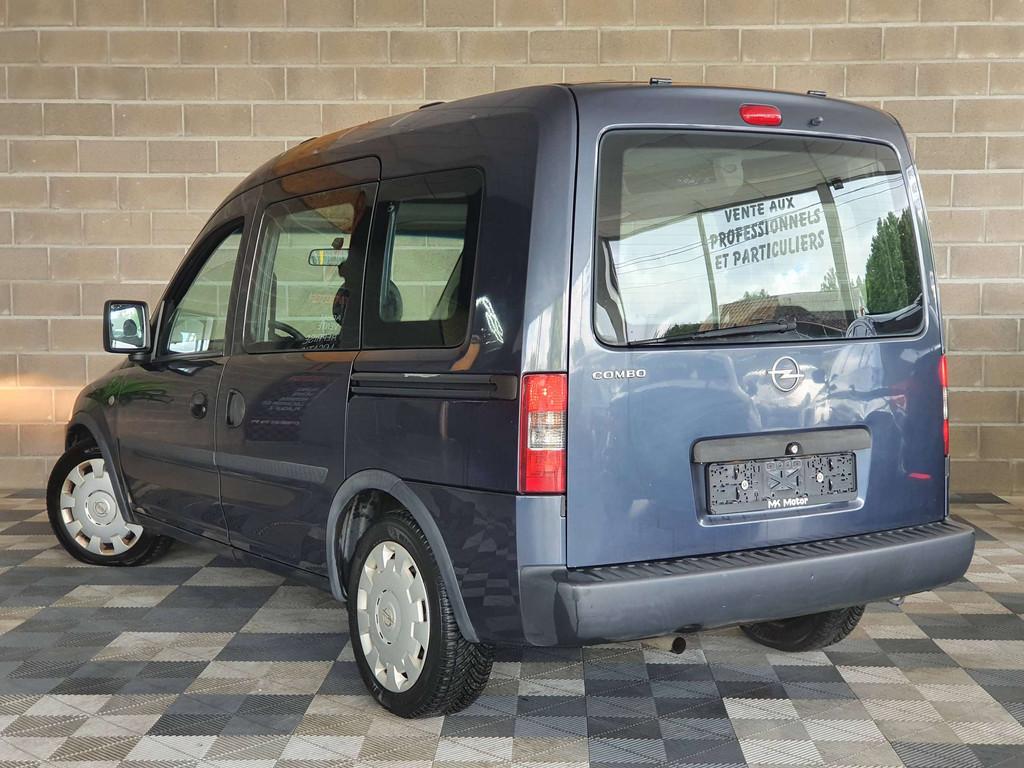 Opel Combo 1.4 ESSENCE 90CV - 1ER MAIN - FULL CARNET - C, Voorwielaandrijving, Stof, Gebruikt, Overige modellen