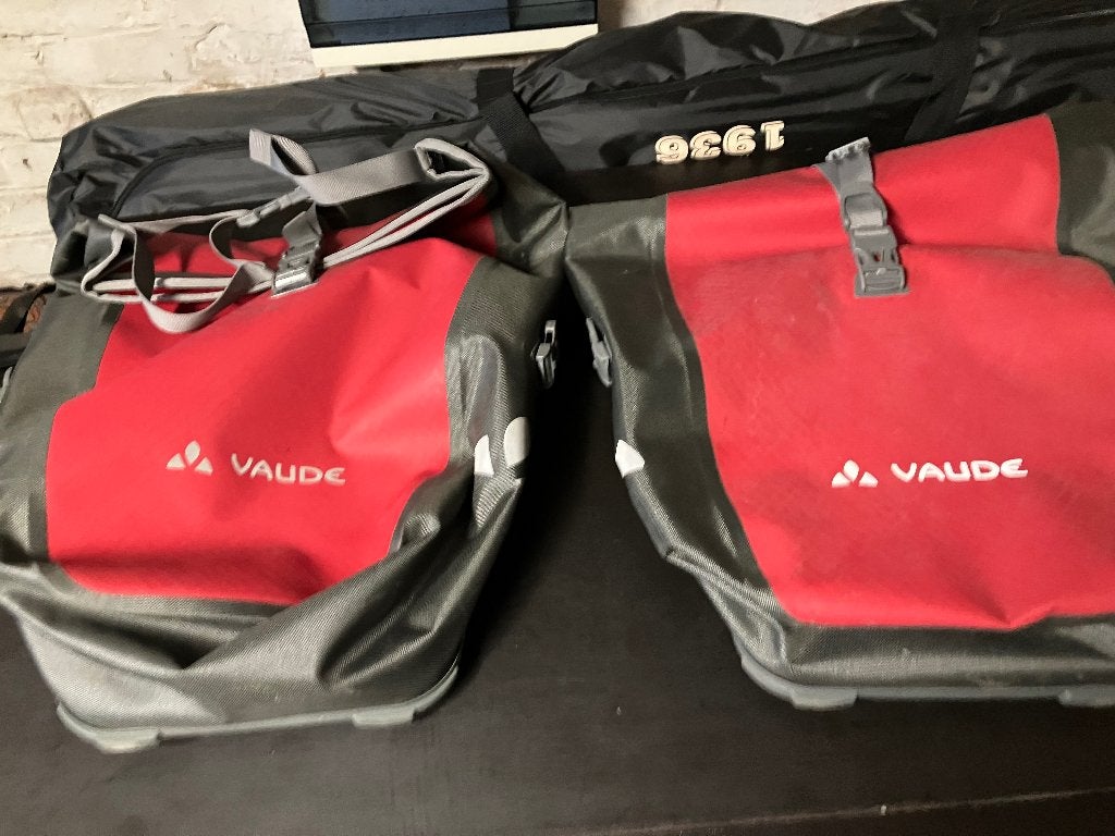 Paire de sacoche VAUDE, Vélos & Vélomoteurs, Enlèvement, Utilisé, VAUDE