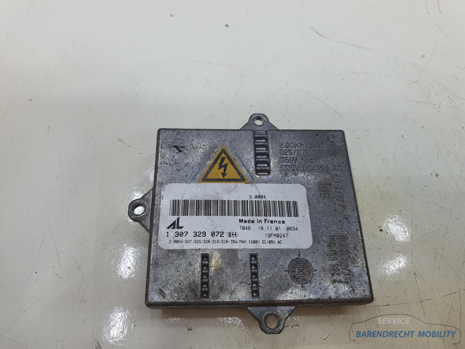 Mercedes C Klasse CLK W203 S203 W209 xenonmodule xenon modul, Gebruikt, Mercedes-Benz AG, Mercedes-Benz, Mercedesstrasse 120
70372  Stuttgart, DE