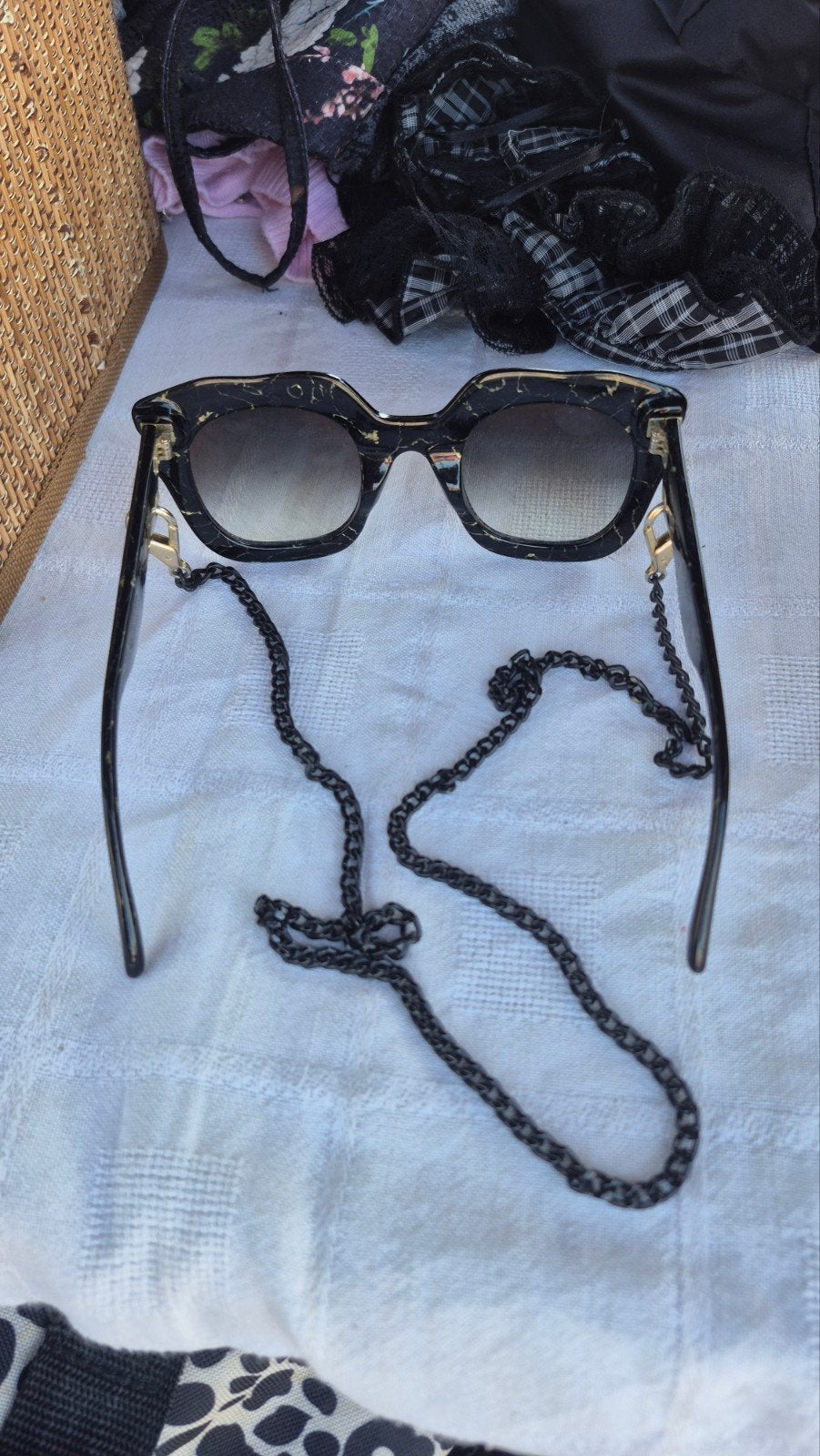 Lunettes de soleil Antwerp Heart faites main, Autres marques, Comme neuf, Lunettes de soleil, Noir