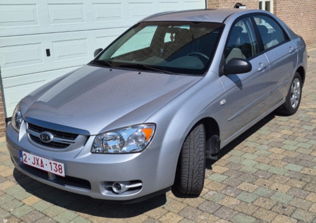 Kia Cerato, Auto diversen