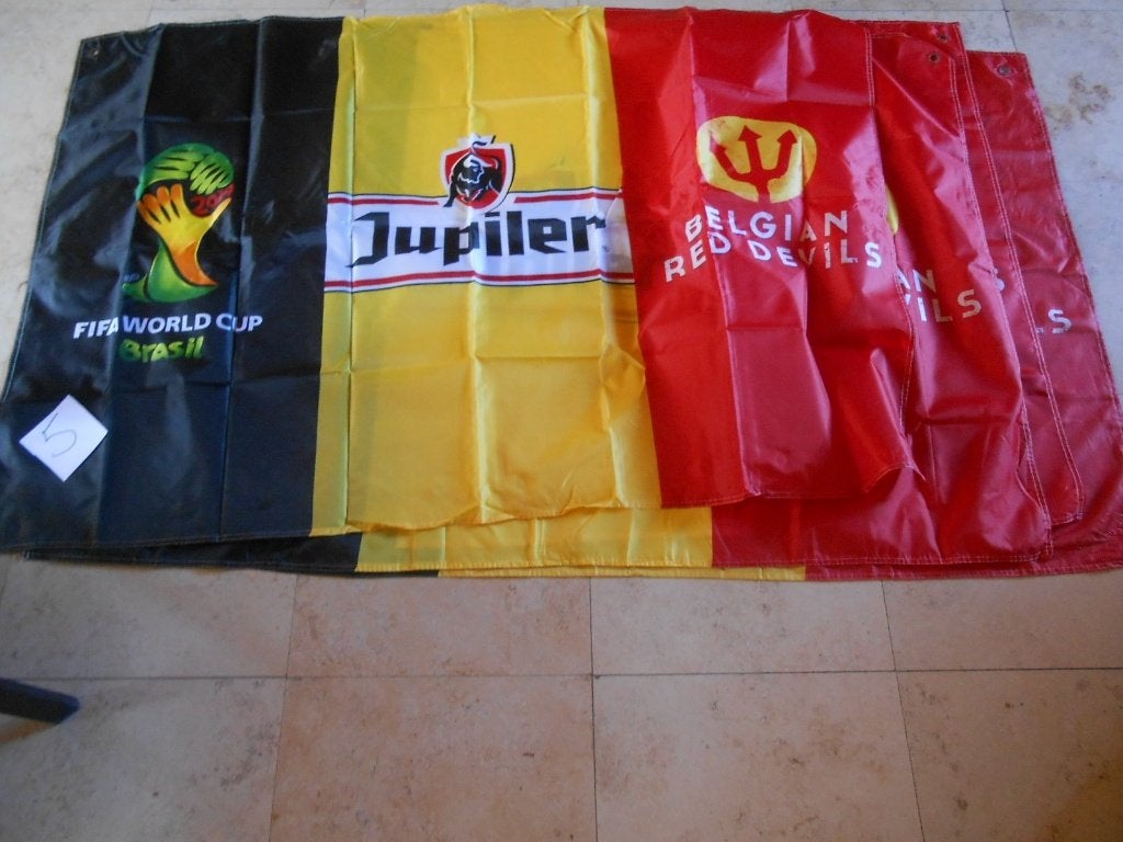 Drapeau Jupiler 2014 Brésil 100 x 145, Enlèvement ou Envoi, Comme neuf