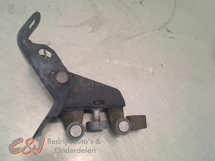 Roulette porte coulissante droite d'un Opel Combo, -, Opel, 3 mois de garantie, Utilisé