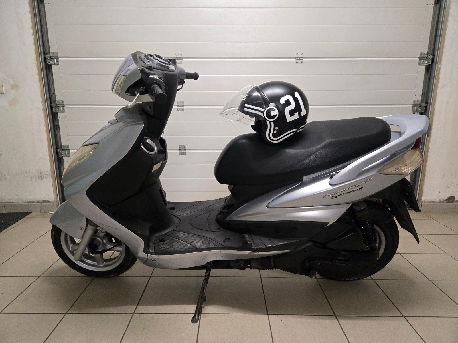 Yamaha scooter 125cc Rijbewijs B Meeneemprijsje 700€!, Ophalen