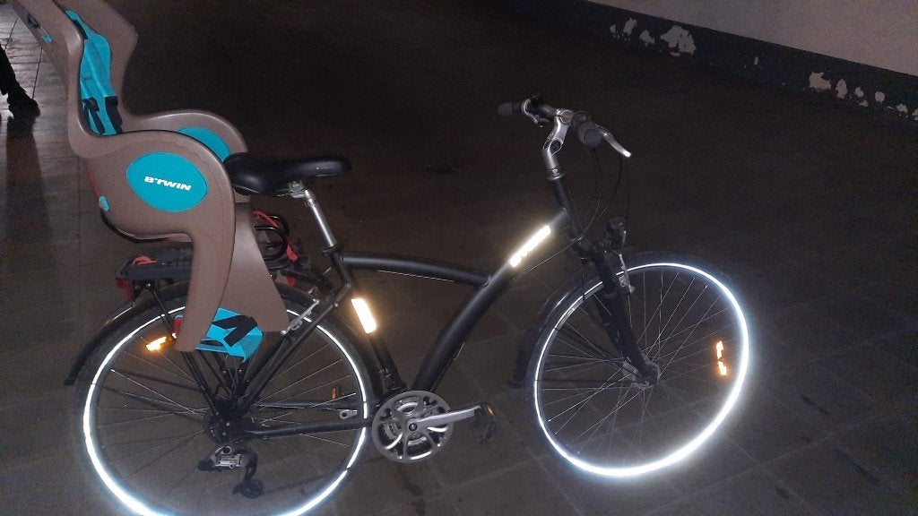 Velo BTWIN avec siège enfant, Vélos & Vélomoteurs, Enlèvement