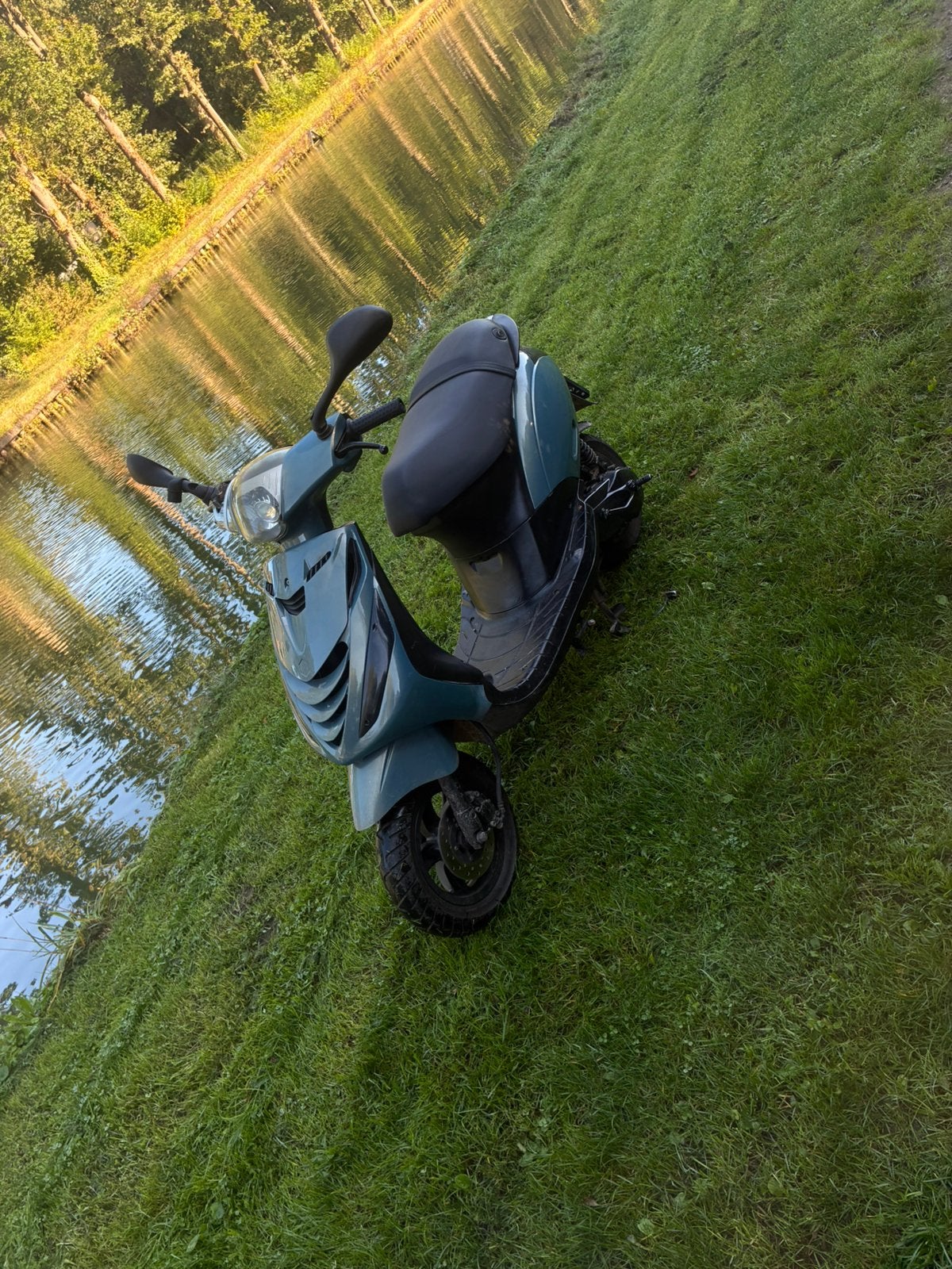 Zip, Fietsen en Brommers, Ophalen, Zo goed als nieuw, Zip