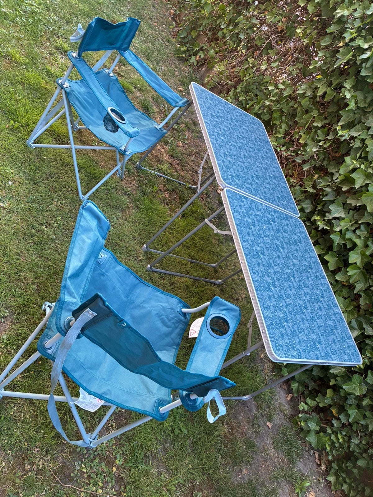 Set 2 campingtafels + 2 stoelen, Caravans en Kamperen, Kampeermeubelen, Ophalen, Zo goed als nieuw