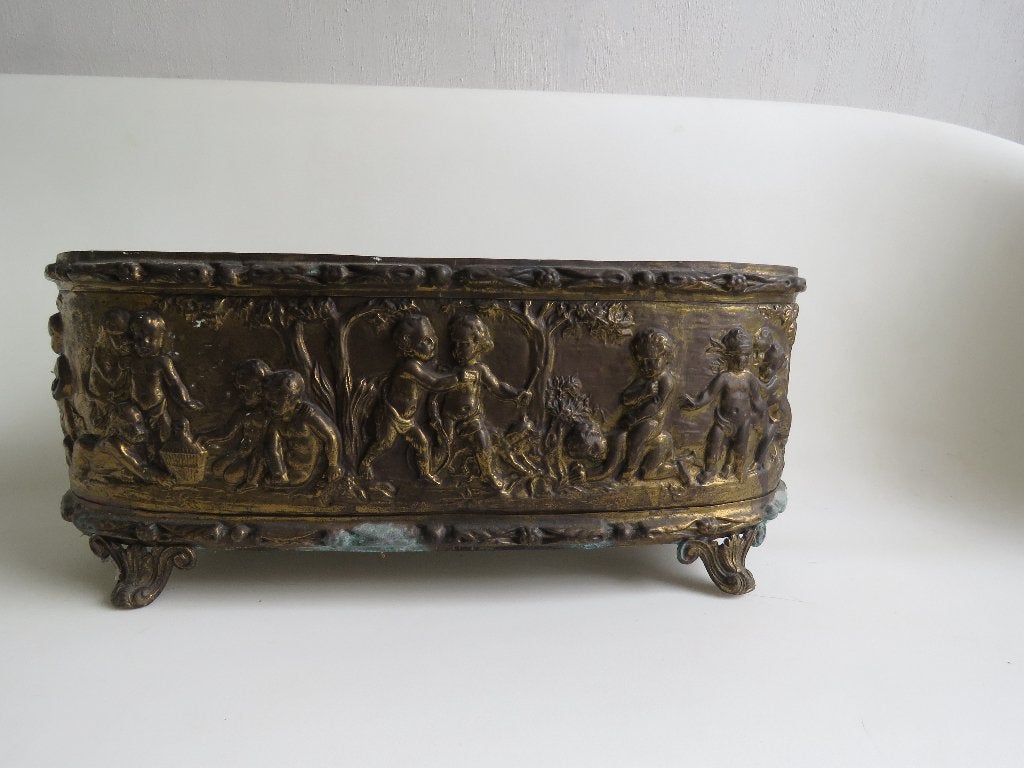 Jardinière ancienne en cuivre, angelots, anges, 1920, Enlèvement ou Envoi