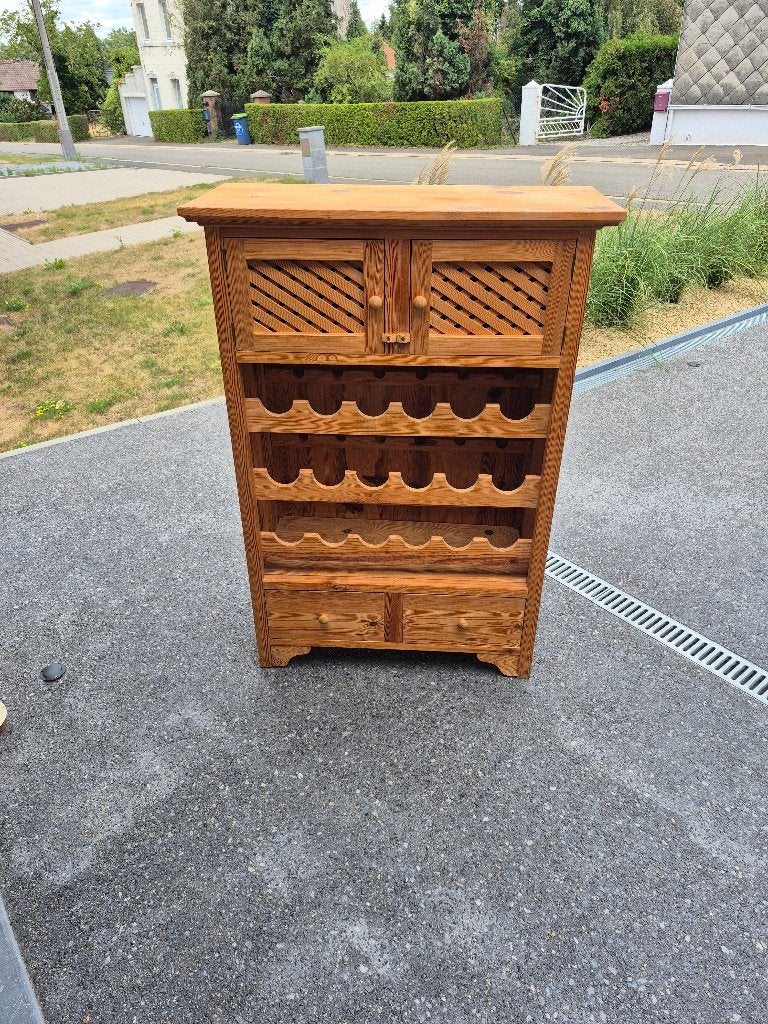 Meuble a vin en pin., Enlèvement, Comme neuf, Pin