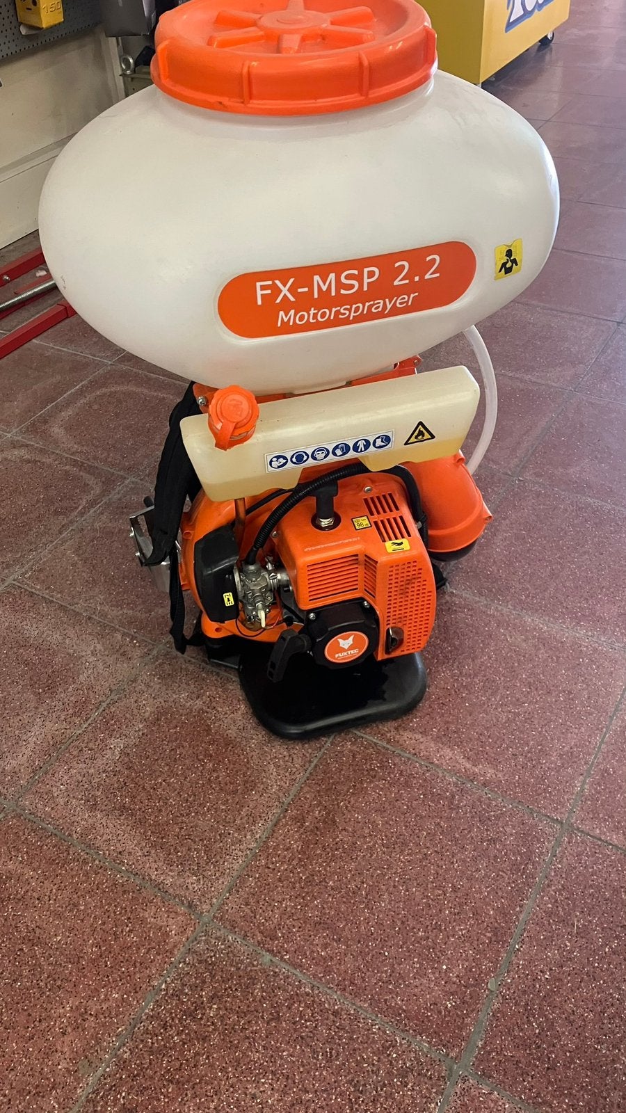 Sproeier met motor, Ophalen, Gebruikt