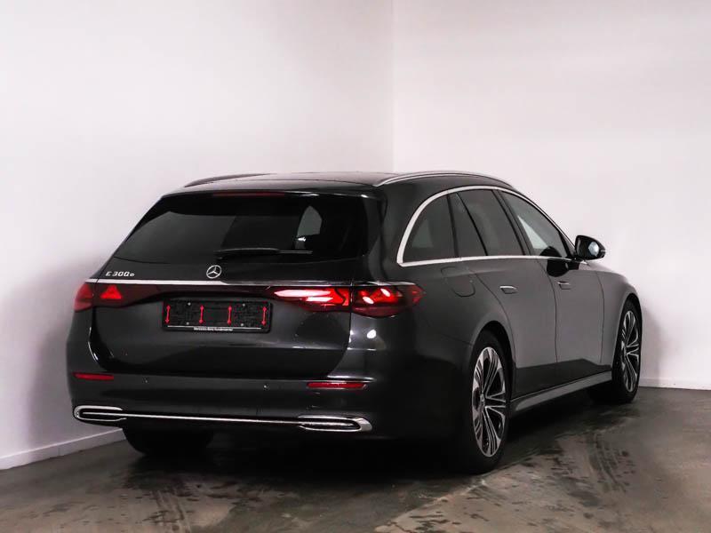 Mercedes-Benz E-klasse 300 e Break Luxury Line Trekhaak | Di, Auto's, Mercedes-Benz, Automaat, Gebruikt, Zwart, 4 cilinders