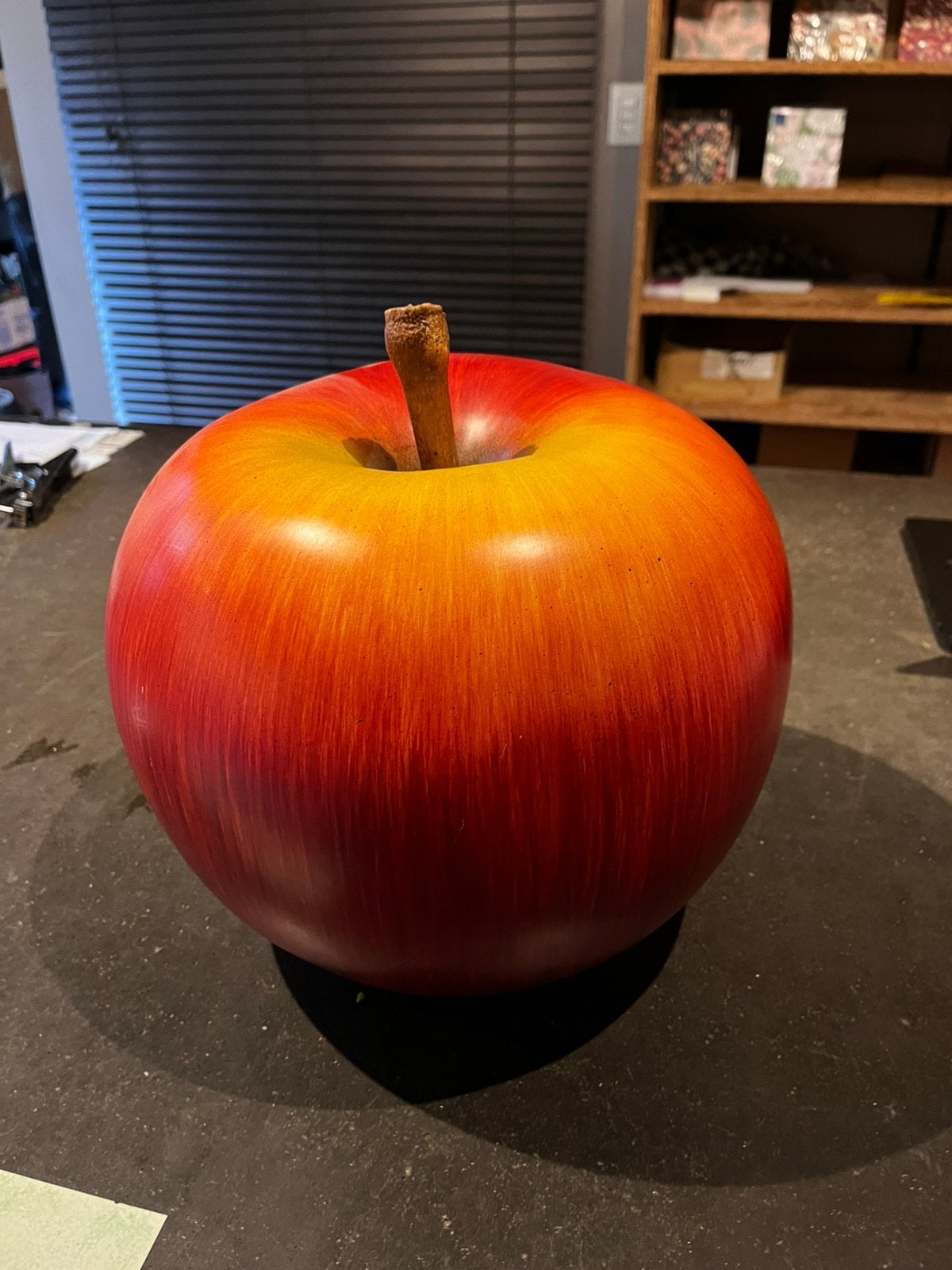 Grote appel decoratie, Ophalen, Zo goed als nieuw