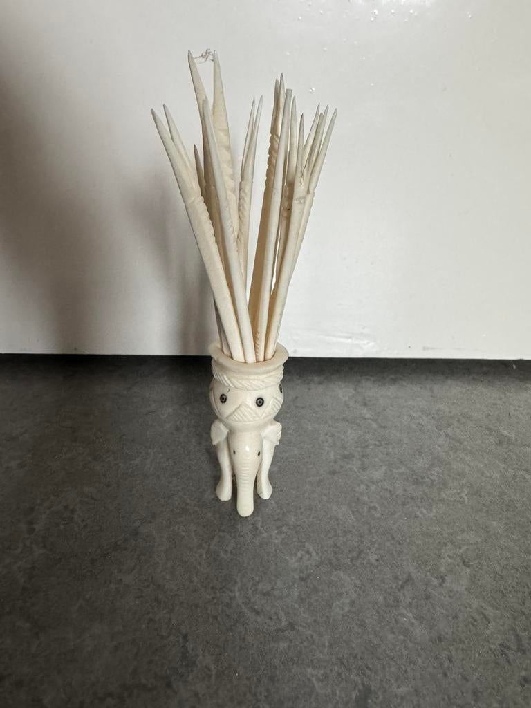 Olifant beeld in ivor, Ophalen of Verzenden, Zo goed als nieuw