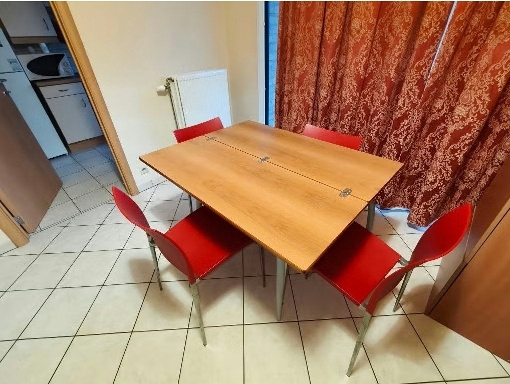 Table à manger extensible + 4 chaises, Enlèvement, Comme neuf