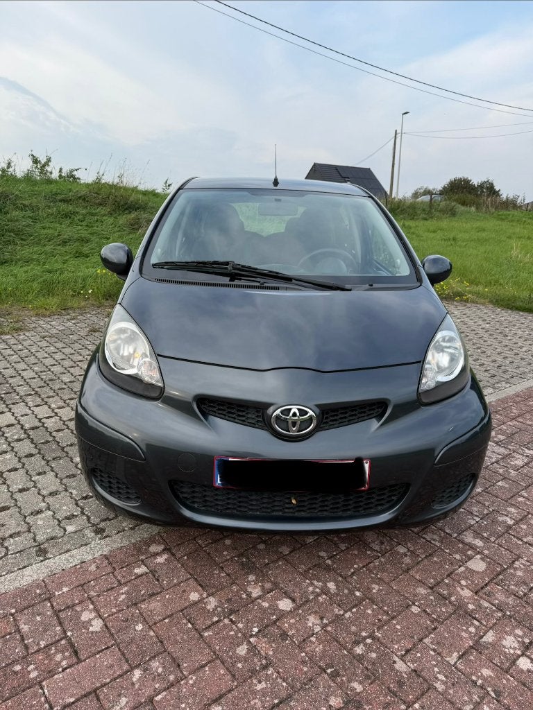 Toyota Aygo 1.0 minder dan 72000 km december 2011, Voorwielaandrijving, Euro 5, Stof, 50 kW
