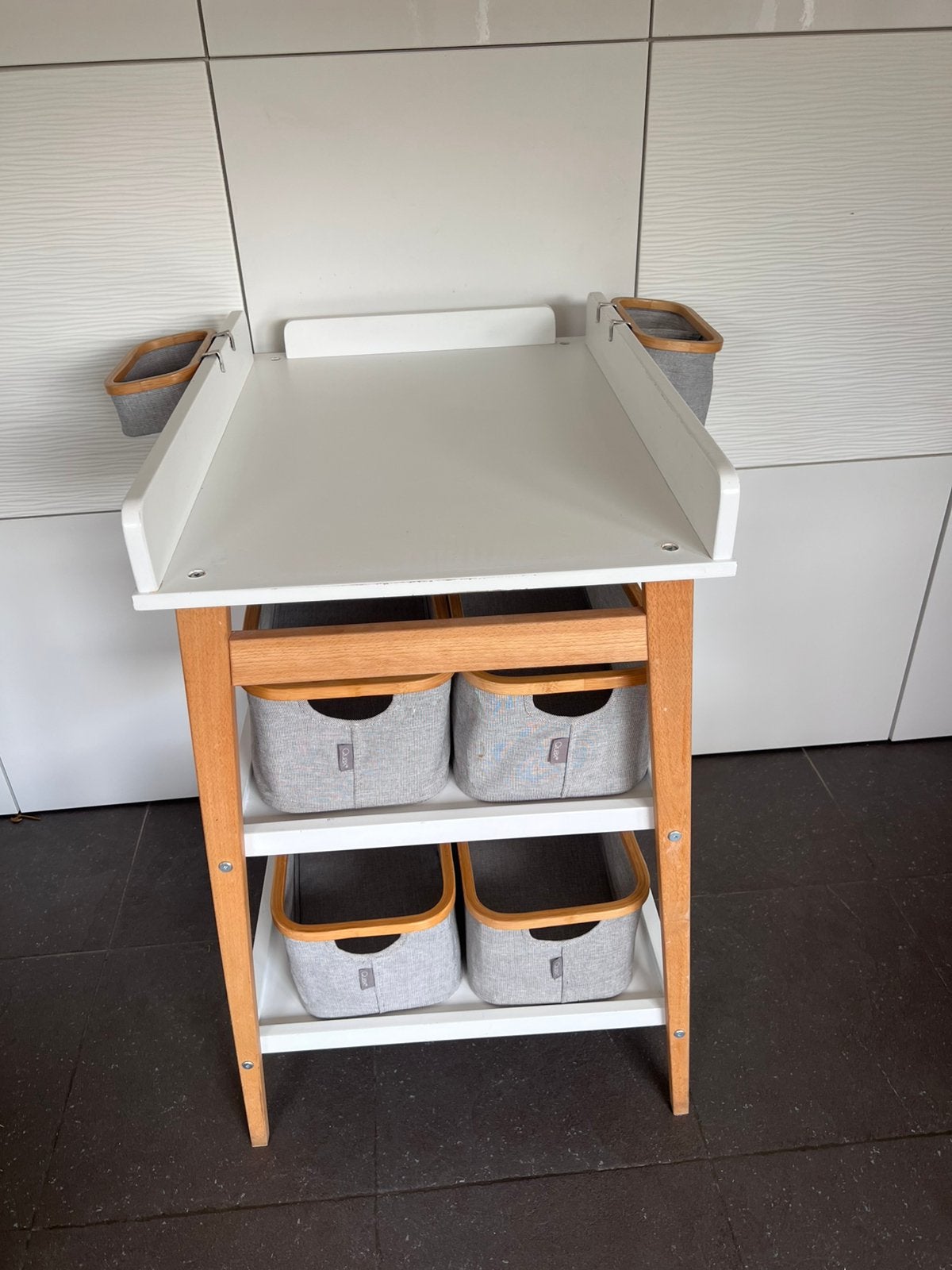 Quax luiertafel met mandjes, Ophalen