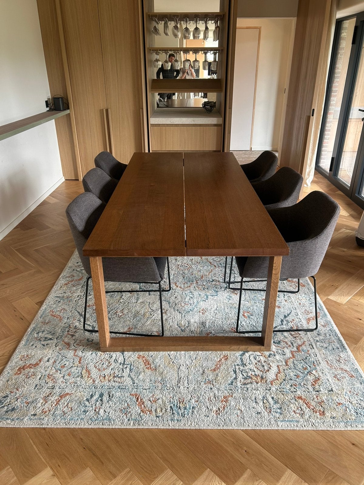 Eettafel + 6 stoelen + tapijt, Ophalen, Gebruikt, Vijf personen of meer