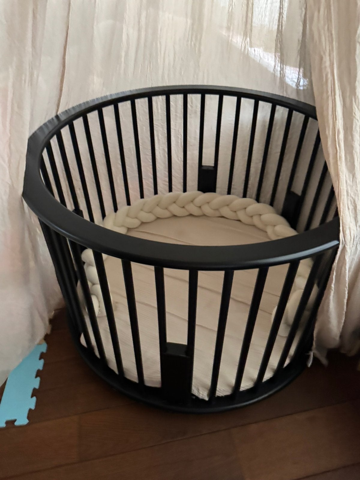 Ronde babybox - Bapita, Enlèvement ou Envoi, Comme neuf, Roulettes