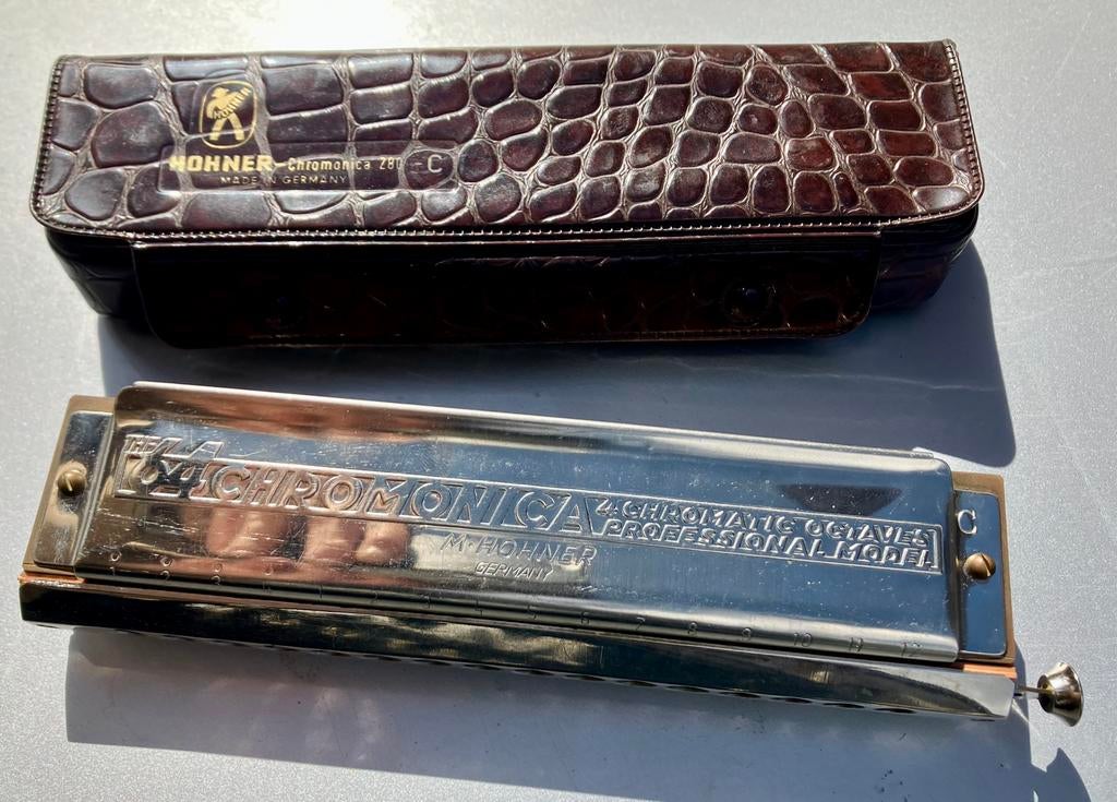 Chromonica 64 280 C, Musique & Instruments, Instruments à vent | Harmonica, Harmonica en do, Chromatique, Avec valise ou boîte