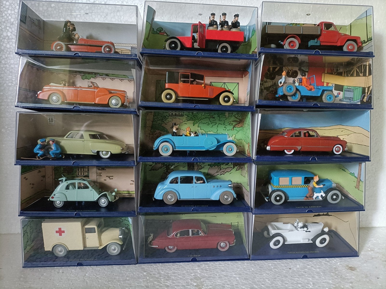 Prachtige Verzameling Kuifje Auto's (34 Modellen) - Schaal 1, Ophalen, Auto