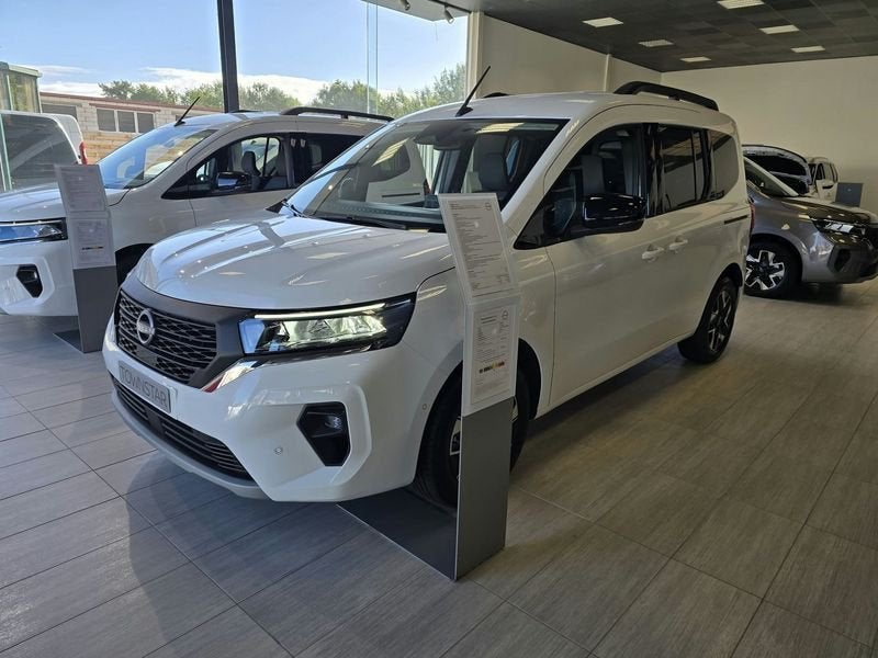 Nissan Townstar L1H1 DIG-T 130 MT Tekna//, Auto's, Voorwielaandrijving, 4 cilinders, 360° camera, 130 pk