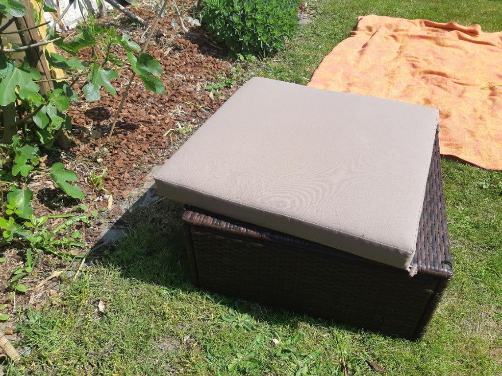 Rotan lounge verlengstuk, Ophalen, Zo goed als nieuw, Rotan, Bijzettafel