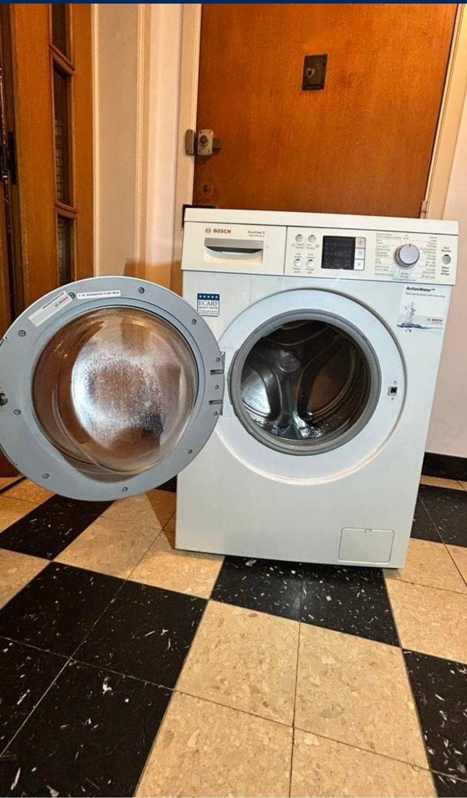Bosch wasmachine — POUR PIÈCES, Elektronische apparatuur, Wasmachines, Ophalen, Gebruikt
