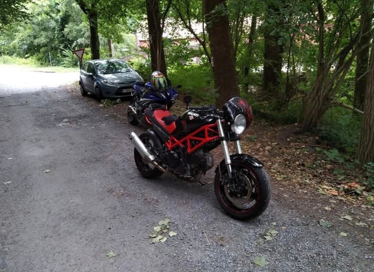 Ducati monster mostro 695, Particulier