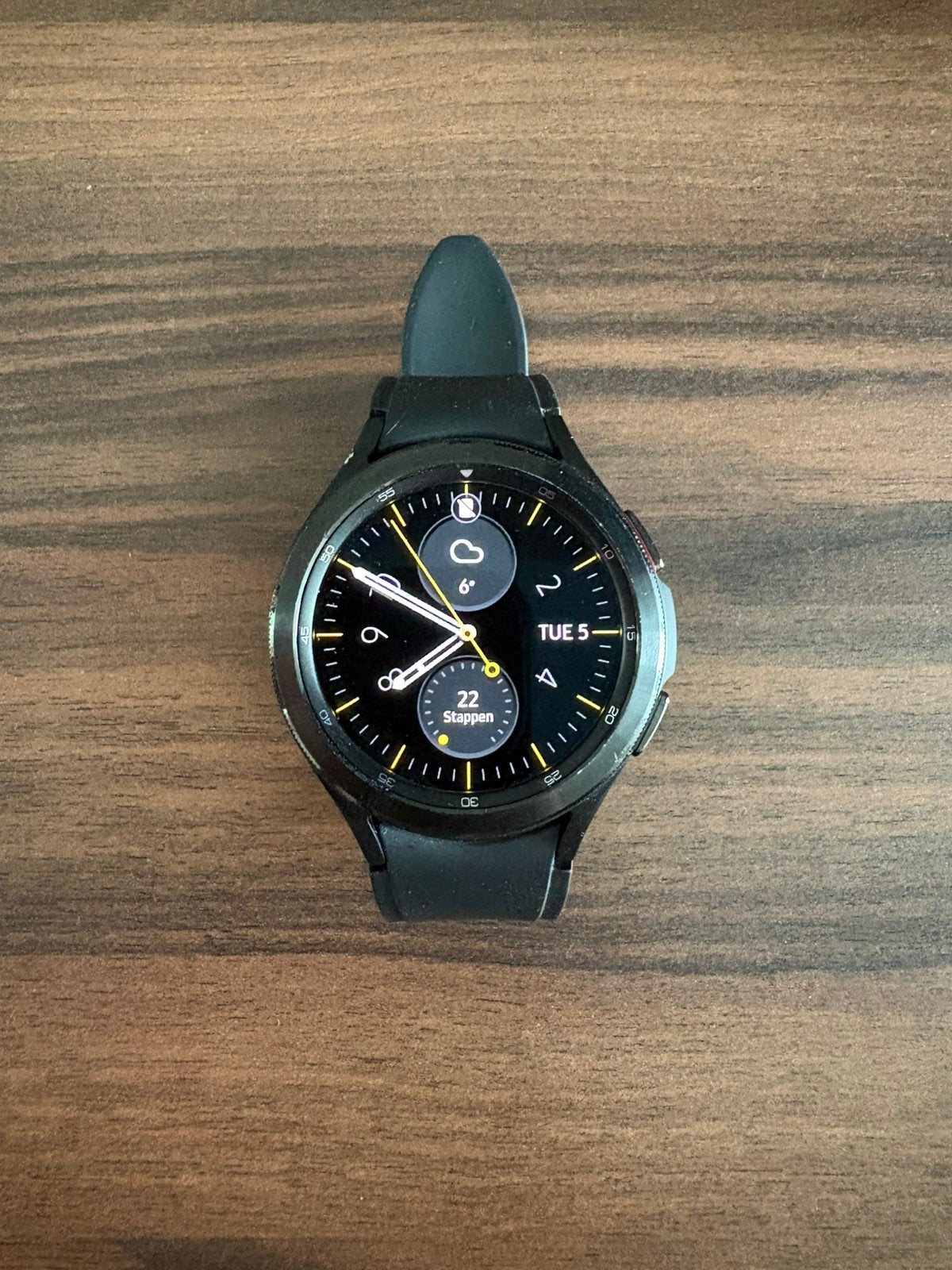 Galaxy watch 4, Handtassen en Accessoires, Smartwatches, Ophalen, Zo goed als nieuw