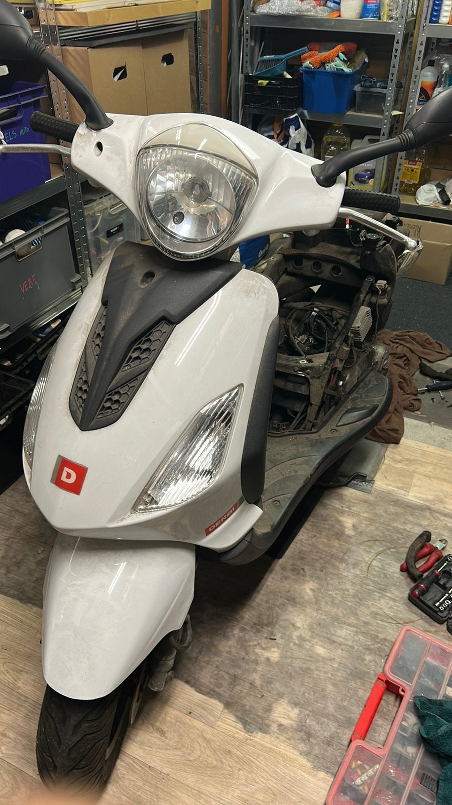 Derbi boulevard 50cc 2t (bijna zelfde als piaggio fly ), Ophalen, Tweetakt, Zip, 50 cc