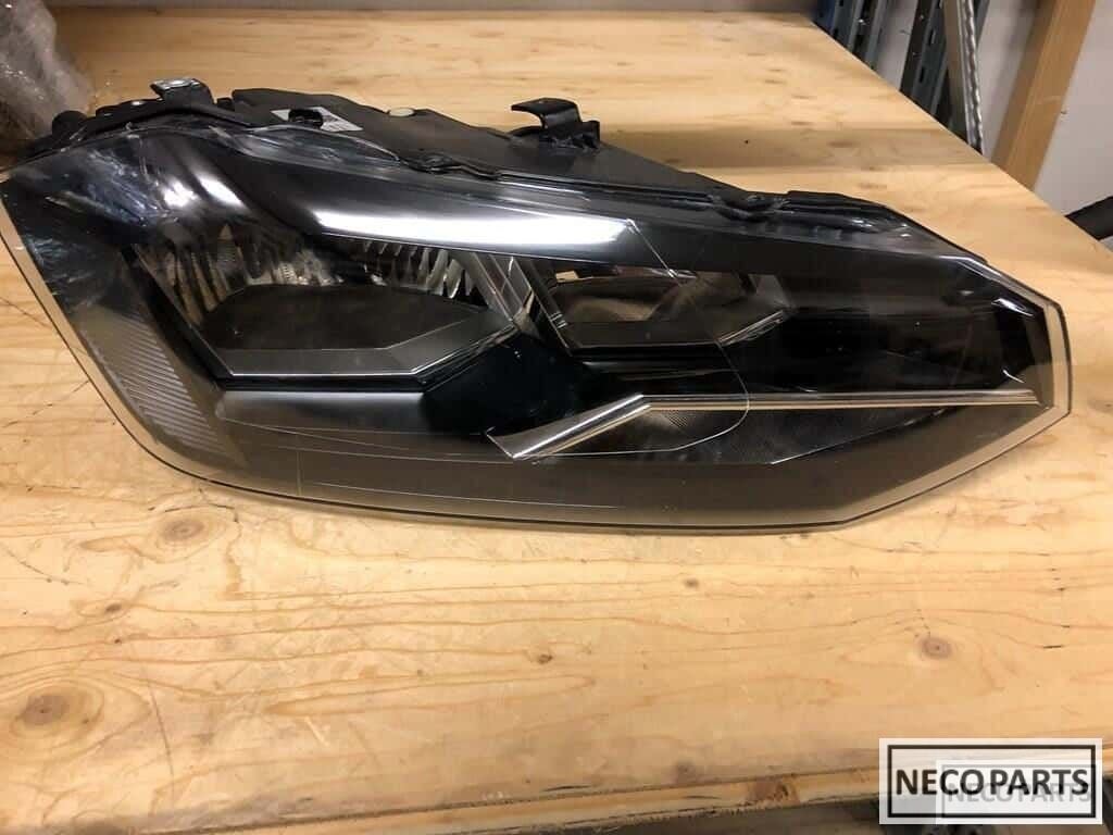 Vw polo 2g koplamp rechts h7 halogeen 2017-2019, Volkswagen, -, Utilisé, -
