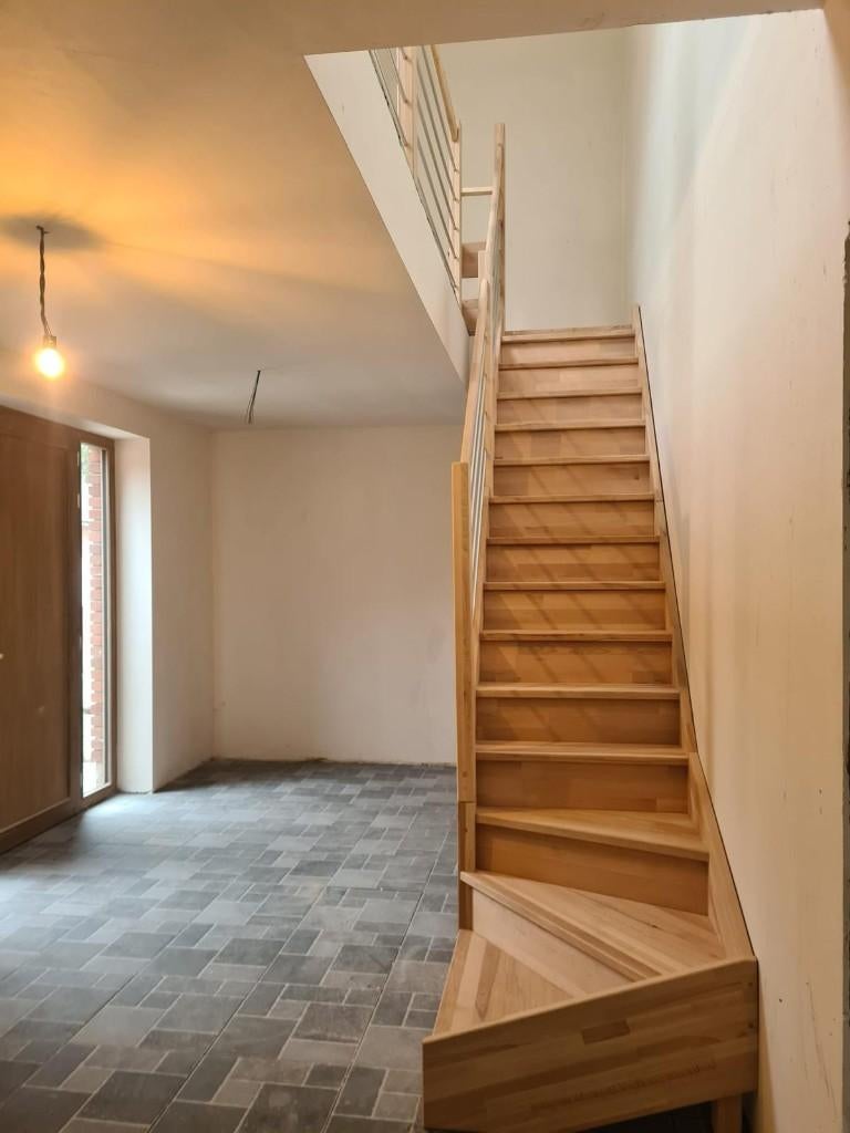 Ruime keuze aan trappen en balustrades in voorraadpakket, Ophalen, Nieuw, Trap, 2 tot 4 meter