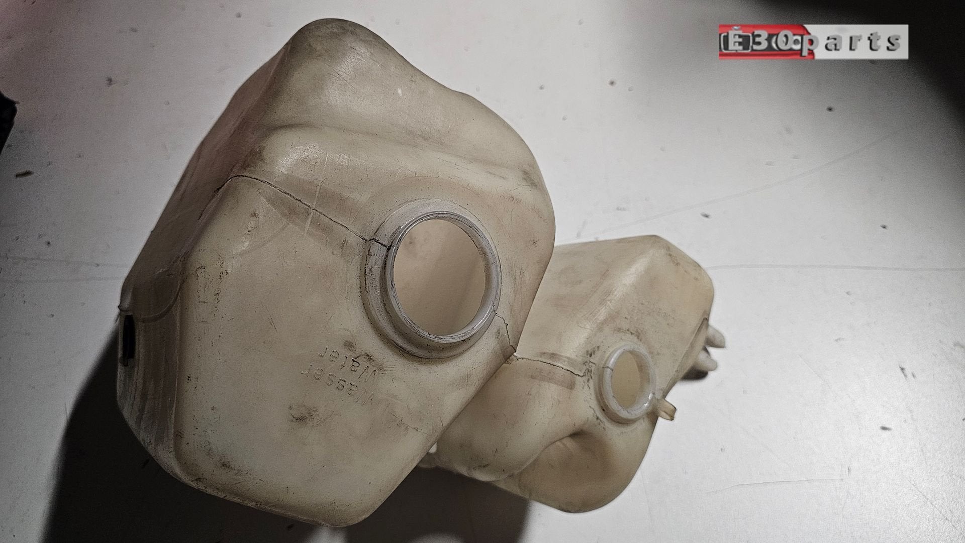 Ruiten sproeier resorvoir met koplamp reiniging BMW 3 serie, Gebruikt, -, Ophalen of Verzenden, -