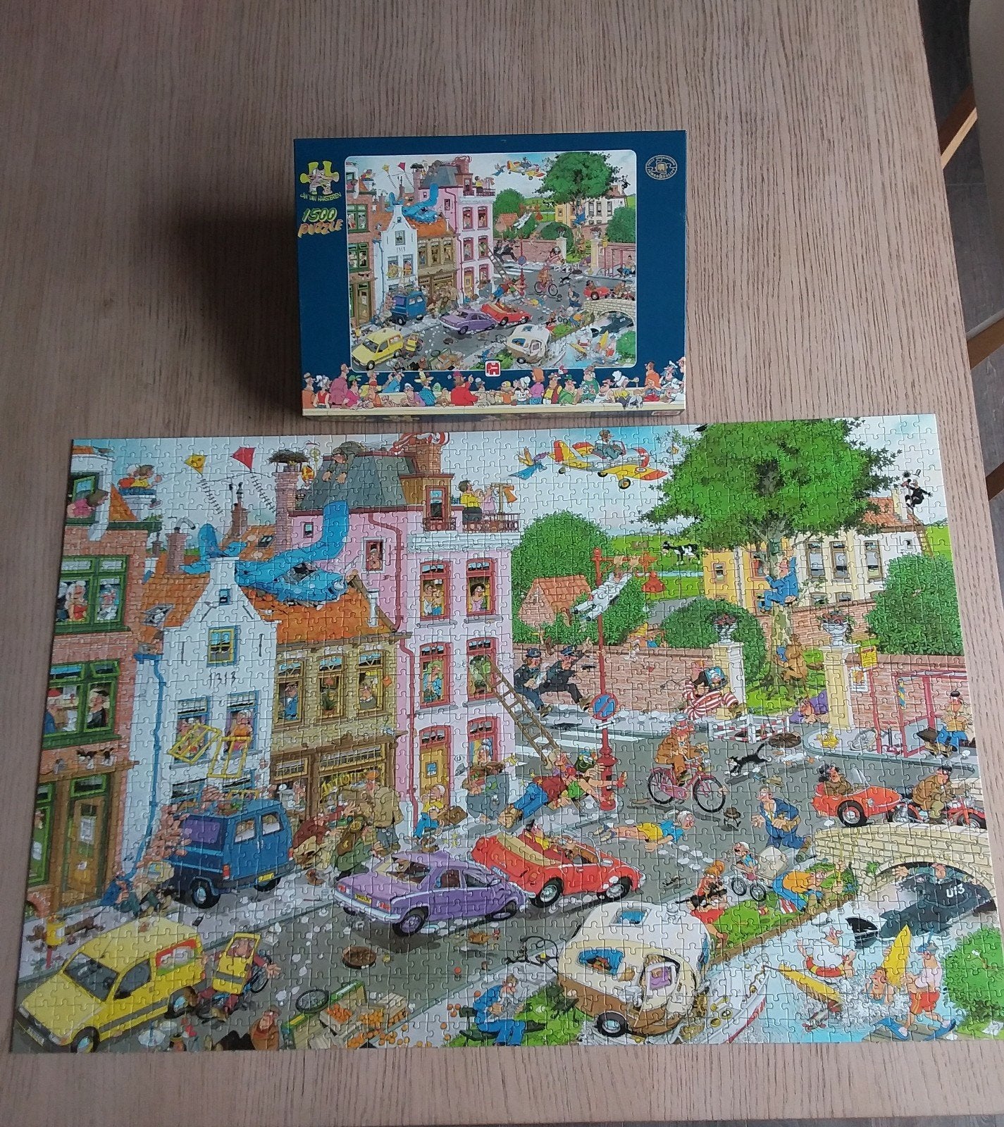 Toffe puzzel Jan van Haasteren 1500 stuks vrijdag de 13de, Hobby en Vrije tijd, Ophalen, Zo goed als nieuw