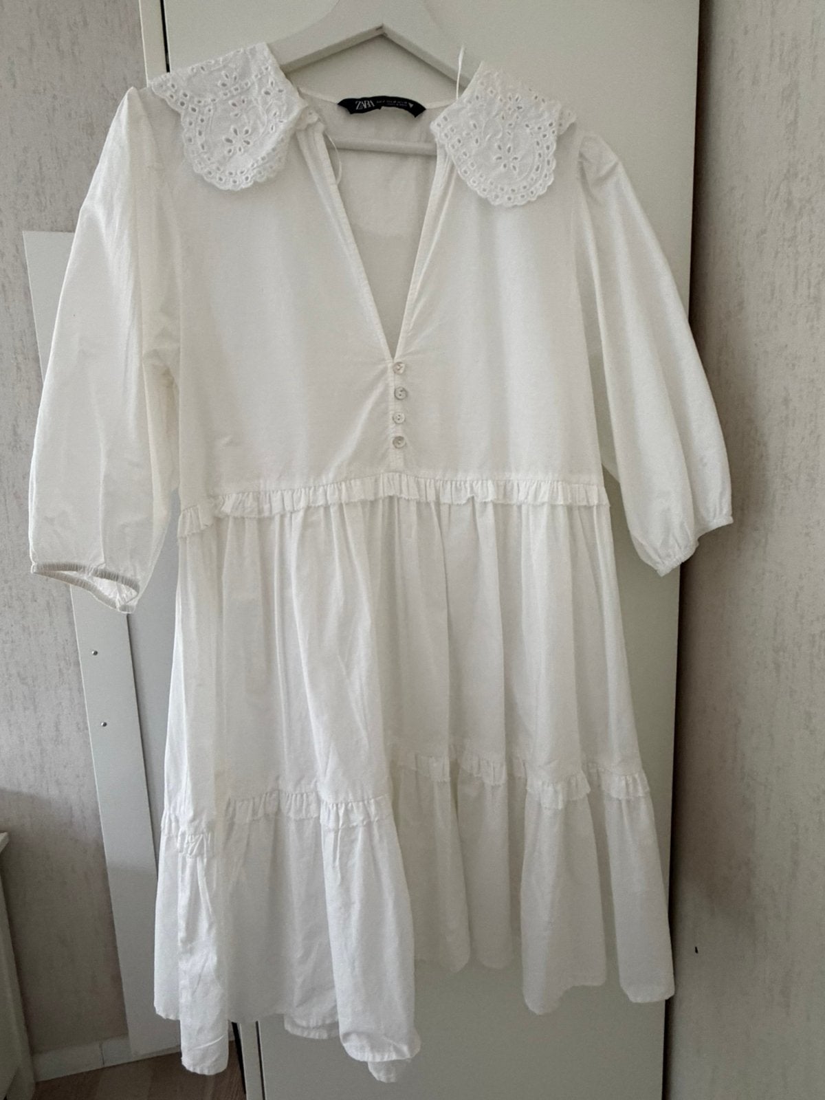 Jurk Zara, Ophalen, Nieuw, Maat 38/40 (M), Wit