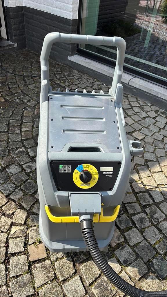 Karcher professional sgv 8/5, Ophalen, Zo goed als nieuw