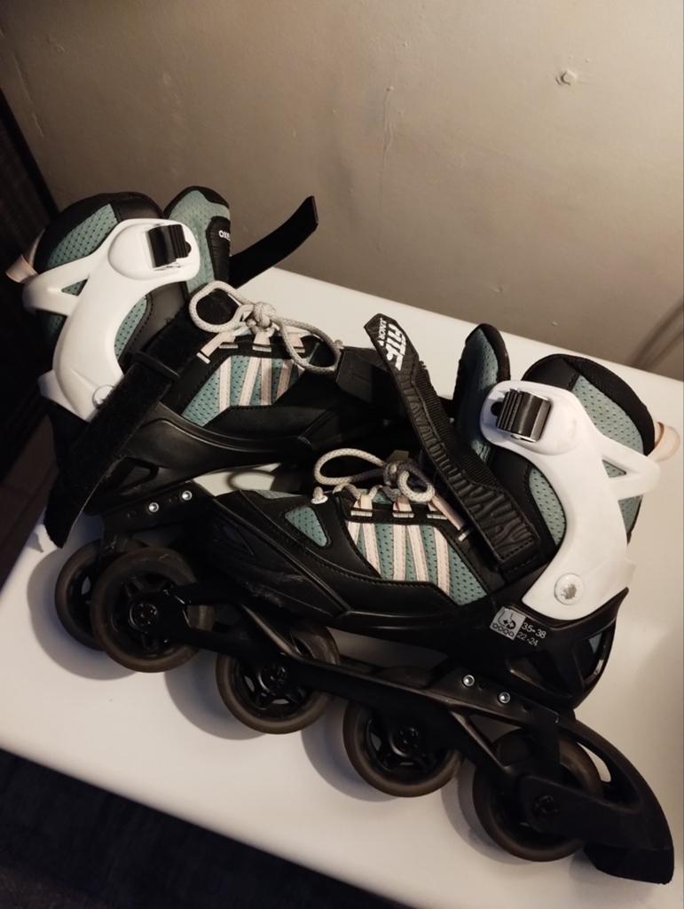 Inline skates Oxelo...weinig gebruikt..maat 35 tot 38..., Sport en Fitness, Skeelers, Ophalen