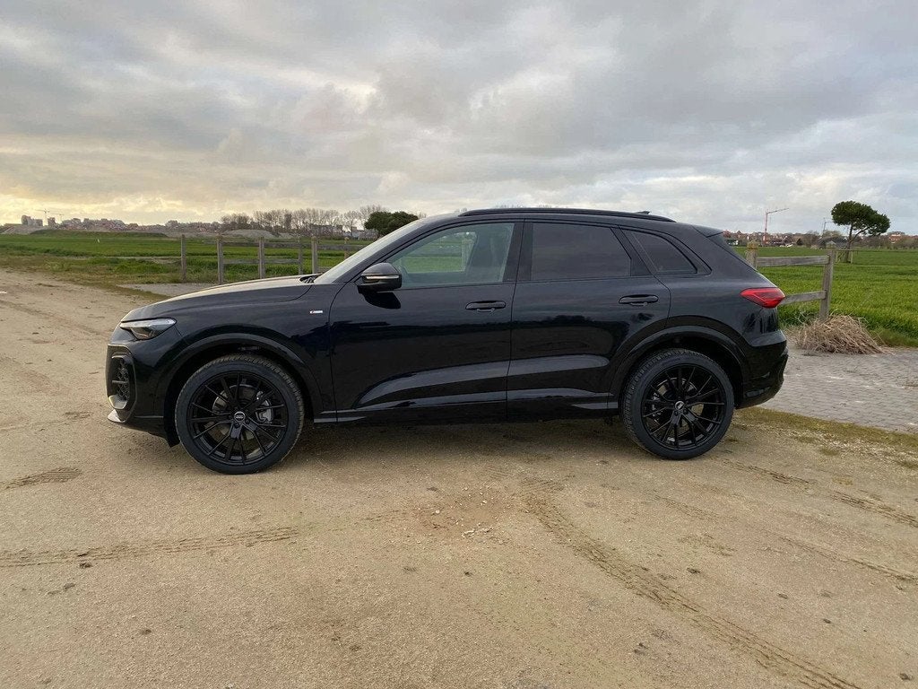 Audi Q5 NIEUW MODEL,S-Line Pack,Camera,Navigatie,Adaptieve c, Autos, Audi, https://public.car-pass.be/vhr/5531a6d3-22c4-49f3-b45c-f0a00de08ecd