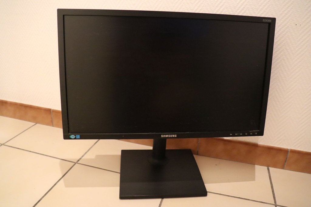 Samsung 23" LED business monitor S23C650D, Computers en Software, Monitoren, Ophalen, IPS, In hoogte verstelbaar, DisplayPort