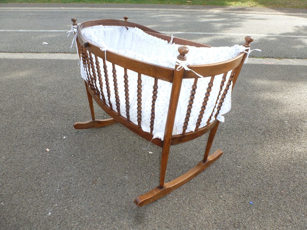 berceau à bascule (ancien, en bois), Enfants & Bébés, Enlèvement, Utilisé, Berceau