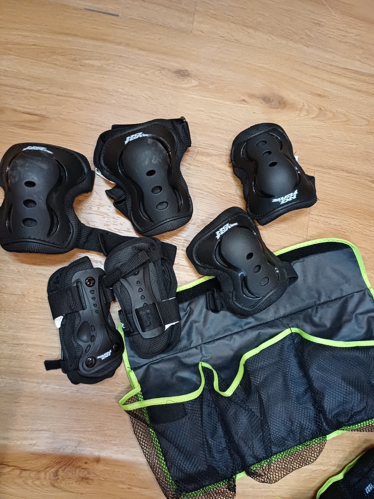 bescherming, Sport en Fitness, Skateboarden, Ophalen of Verzenden, Bescherming