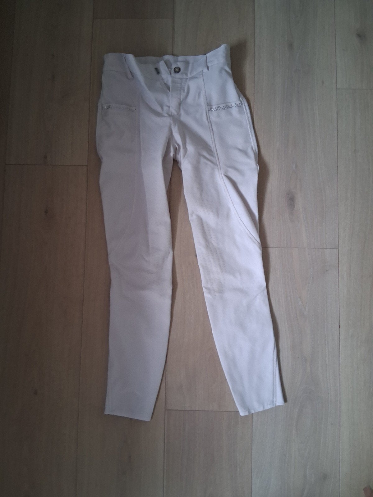 Witte ruiters broek voor op wedstrijd., Dieren en Toebehoren, Paardrijkleding, Ophalen, Dames, Dressuur, Zo goed als nieuw