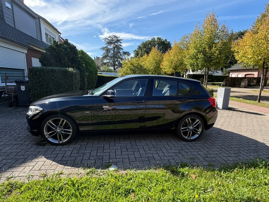 BMW 118i, Auto's, Parkeersensor, Zwart, 5 deurs, Particulier