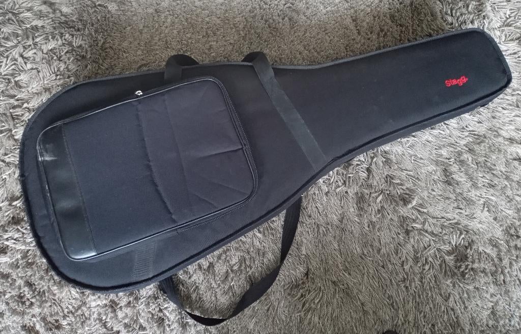 draagzak voor klassieke gitaar hard schuim, Muziek en Instrumenten, Behuizingen en Koffers, Ophalen, Gebruikt, Akoestische gitaar